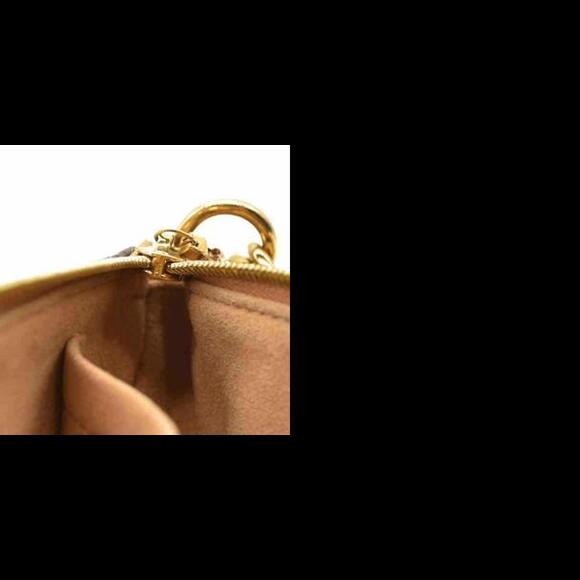 Louis Vuitton Empreinte Monogram Giant Multi Pochette - Picture 7 of 15